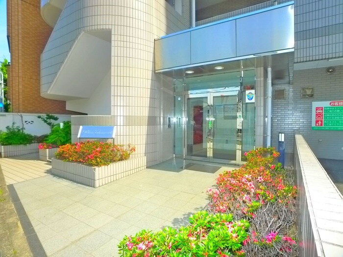 パレシャルマンの物件外観写真