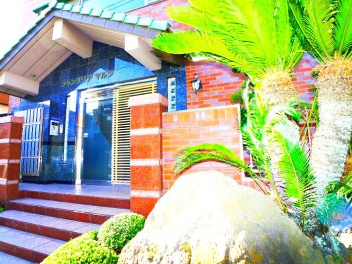 シャングリア丸太の物件外観写真