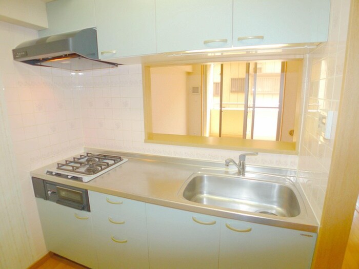 シャングリア丸太の物件内観写真