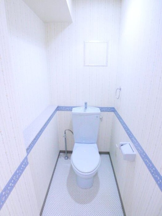 シャングリア丸太の物件内観写真