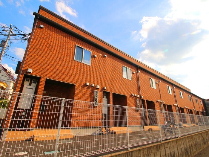 メゾン・ド・ブリックＢ棟の物件外観写真