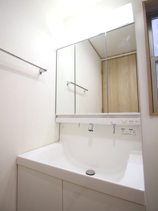 メゾン・ド・ブリックＢ棟の物件内観写真