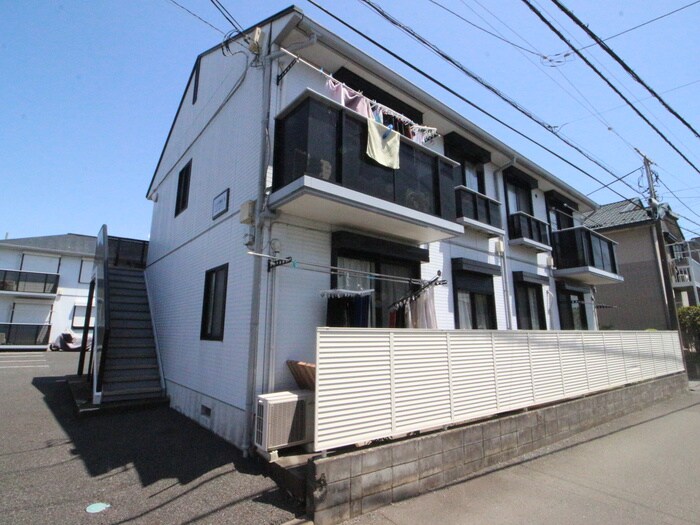 ジュネス湘南Ｂの物件外観写真