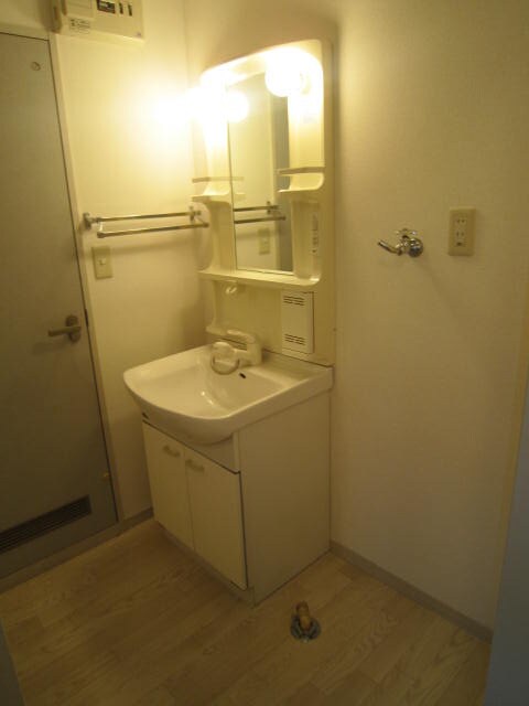 ジュネス湘南Ｂの物件内観写真