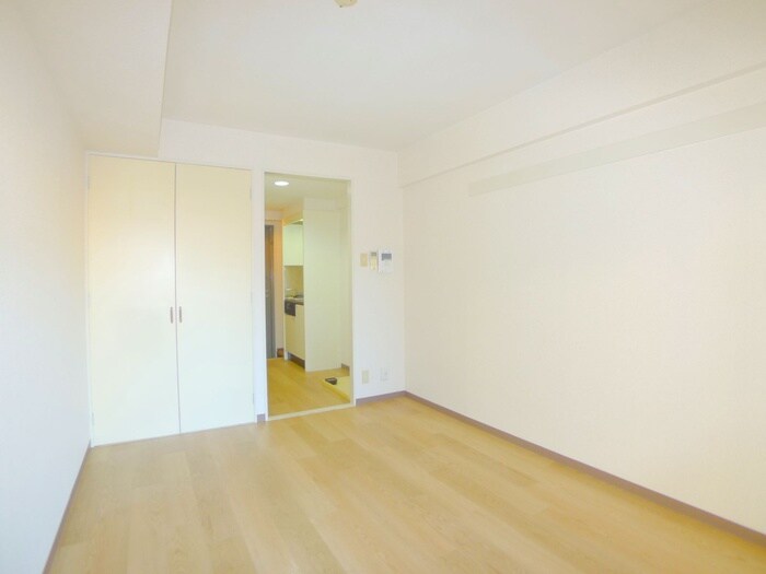 イーストアベニューの物件内観写真