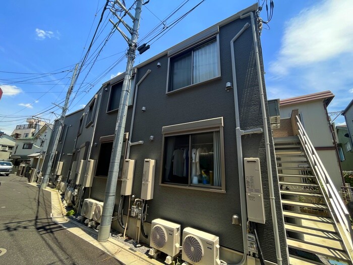 ＲＯＹＡＬ　ＰＡＲＫ　ＪＵＪＯの物件外観写真