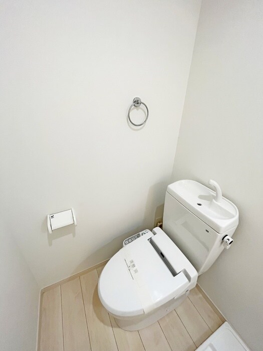 ＲＯＹＡＬ　ＰＡＲＫ　ＪＵＪＯの物件内観写真