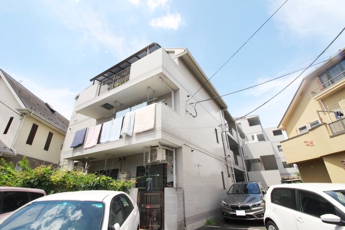 ジュノウの物件外観写真