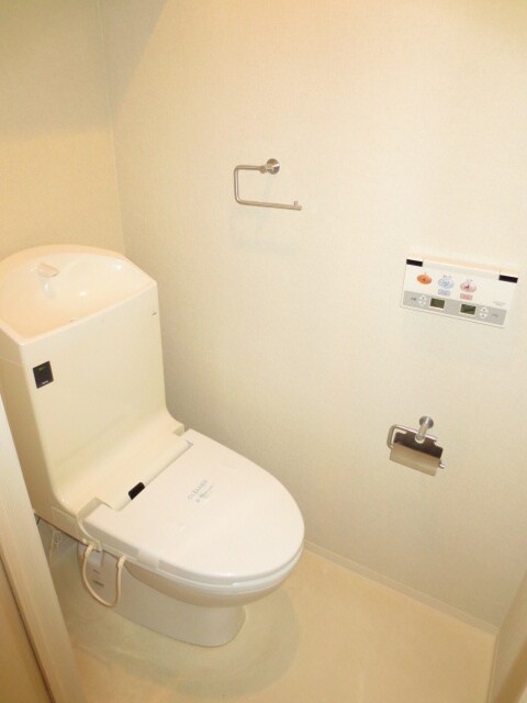 コンフォリア三田ＥＡＳＴの物件内観写真