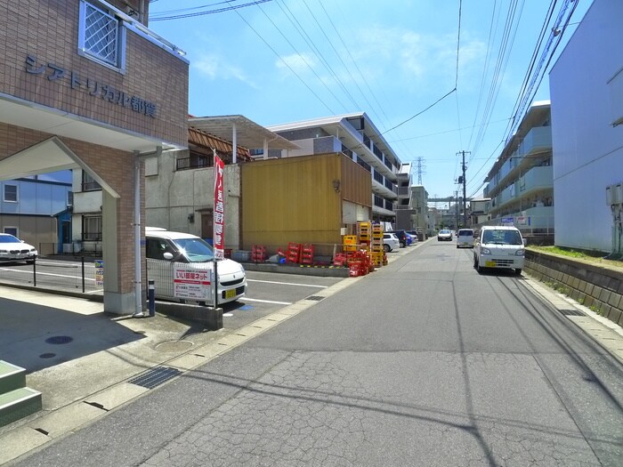 シアトリカル都賀の物件外観写真