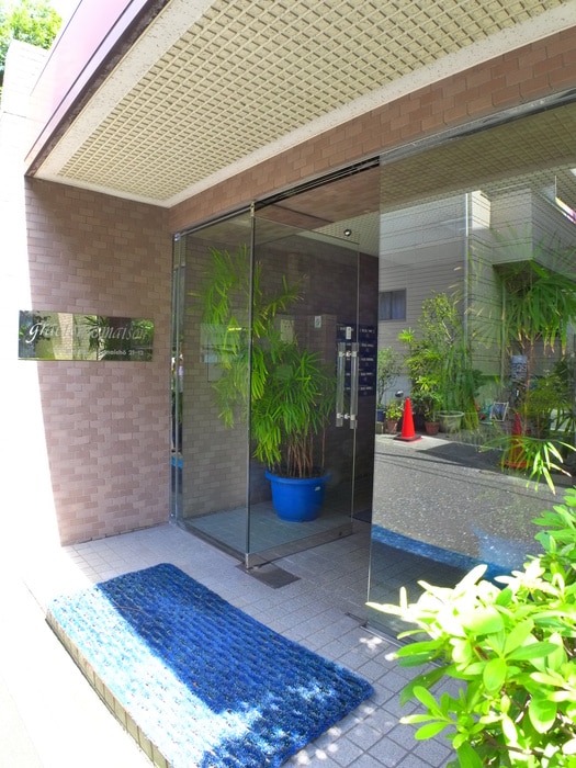 グラシオ－ズメゾンの物件外観写真