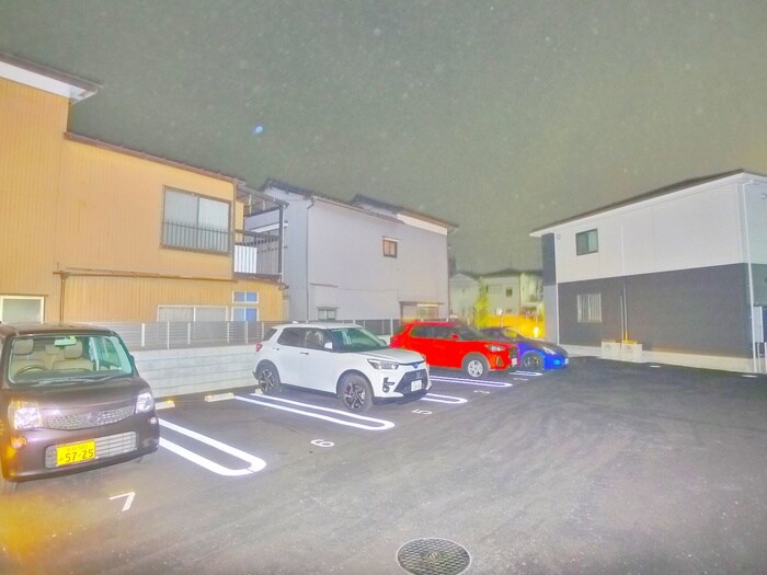 ジャルデーノの物件外観写真