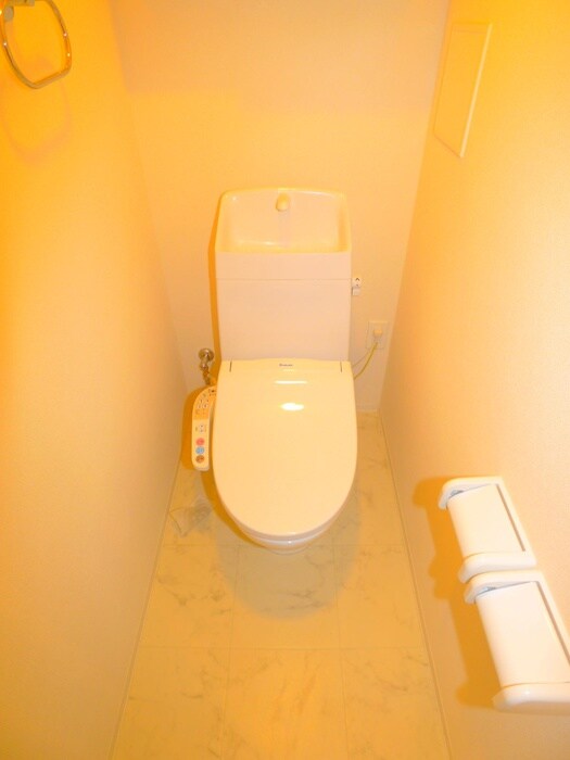 ジャルデーノの物件内観写真