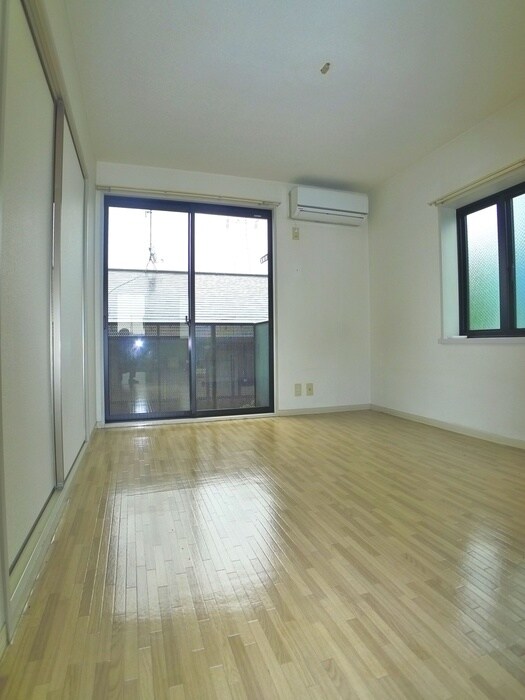 ルミエールＣの物件内観写真