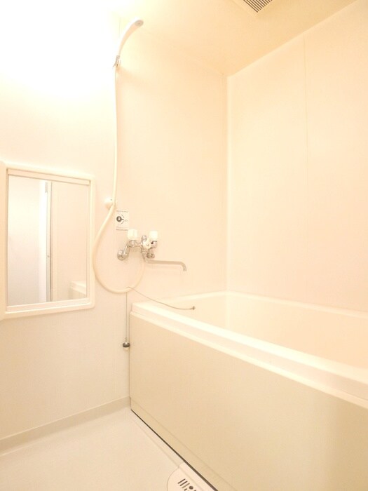 ルミエールＣの物件内観写真