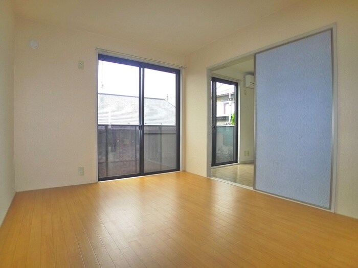 ルミエールＣの物件内観写真