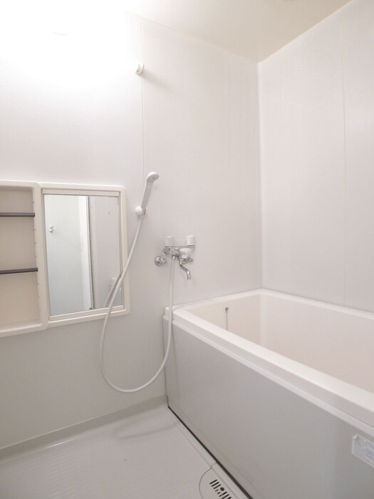 ルミエールＣの物件内観写真