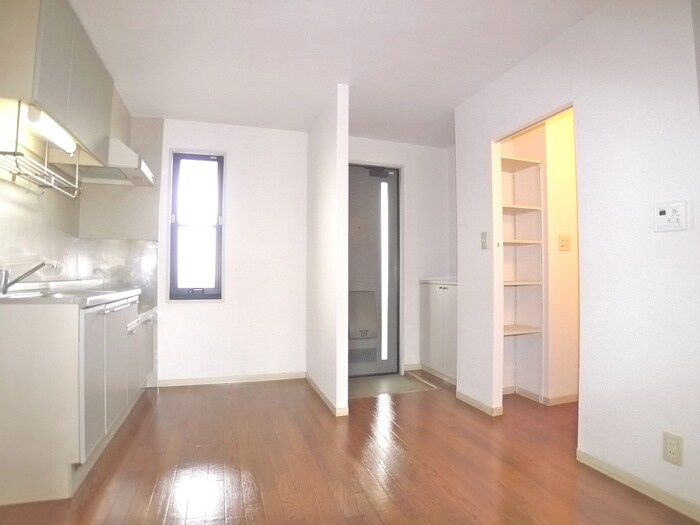 ルミエールＣの物件内観写真