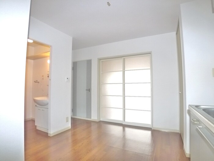 ルミエールＣの物件内観写真