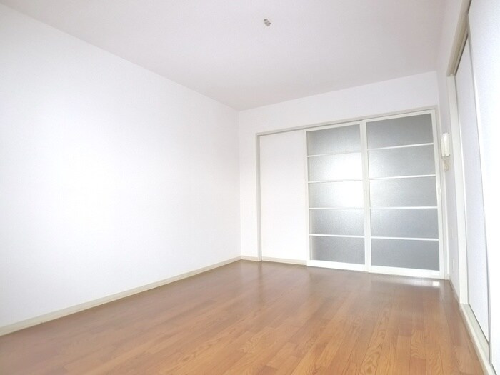 ルミエールＣの物件内観写真