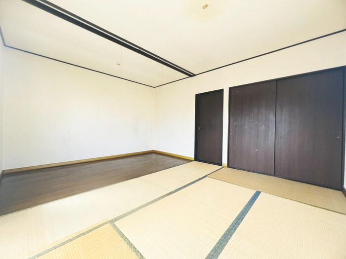 サニーハイツ園生の物件内観写真