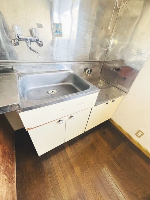 サニーハイツ園生の物件内観写真