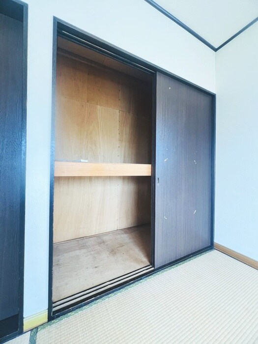 サニーハイツ園生の物件内観写真