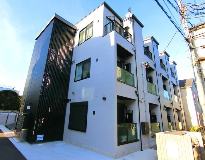 エクセラン所沢の物件外観写真