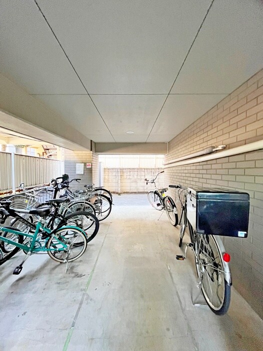 シャロン大塚（201）の物件外観写真