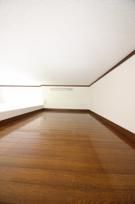 メゾン草薙ＰＡＲＴ３の物件内観写真