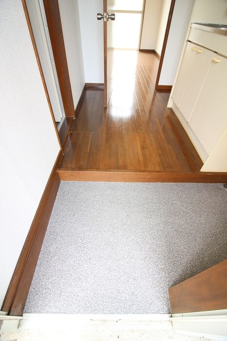 メゾン草薙ＰＡＲＴ３の物件内観写真