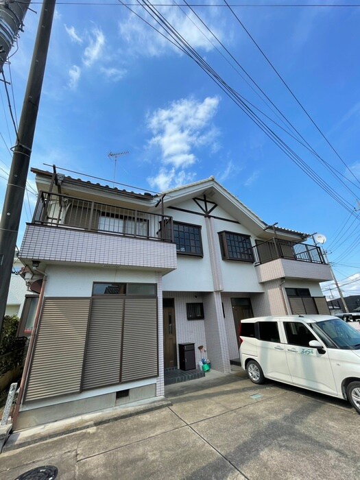 岩沢貸家の物件外観写真