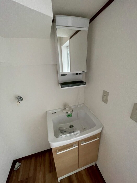 岩沢貸家の物件内観写真