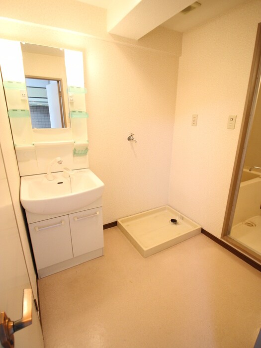 インペリアル本丸の物件内観写真