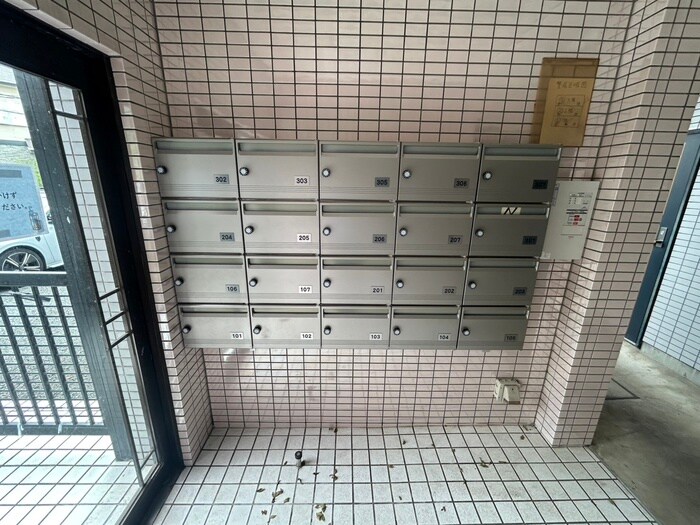 バ－ドヒルズ戸塚Ⅱの物件外観写真