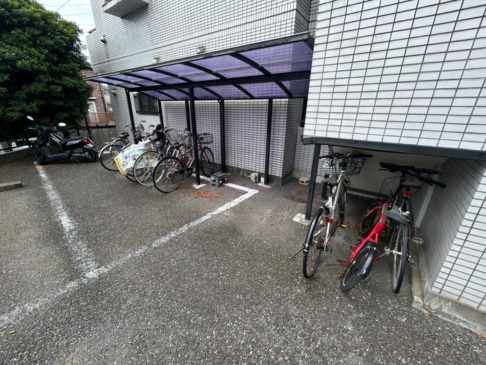 バ－ドヒルズ戸塚Ⅱの物件外観写真