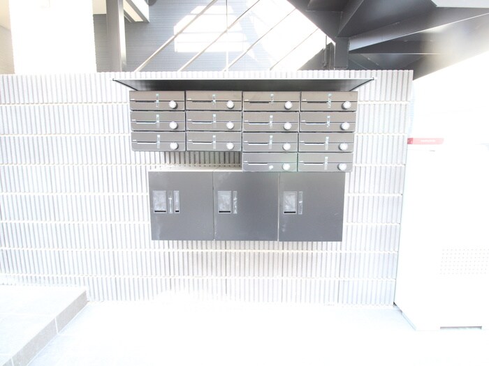 MELDIA西新井本町の物件外観写真