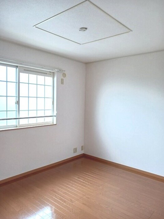 グラシオッソ・アルド－ルの物件内観写真