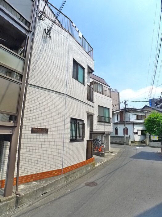 第一マジマハイツ春待月の物件外観写真