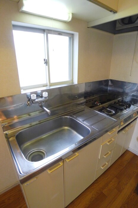 メゾンジュネスの物件内観写真