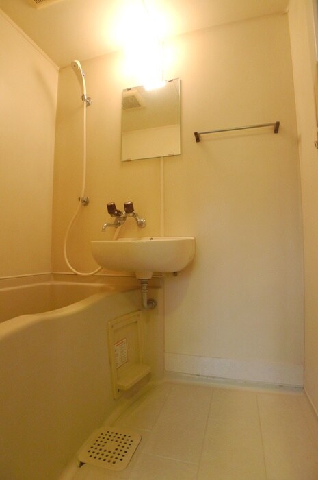 メゾンジュネスの物件内観写真