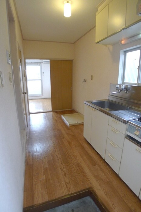 メゾンジュネスの物件内観写真