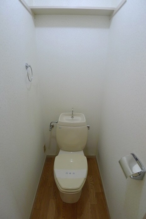 メゾンジュネスの物件内観写真