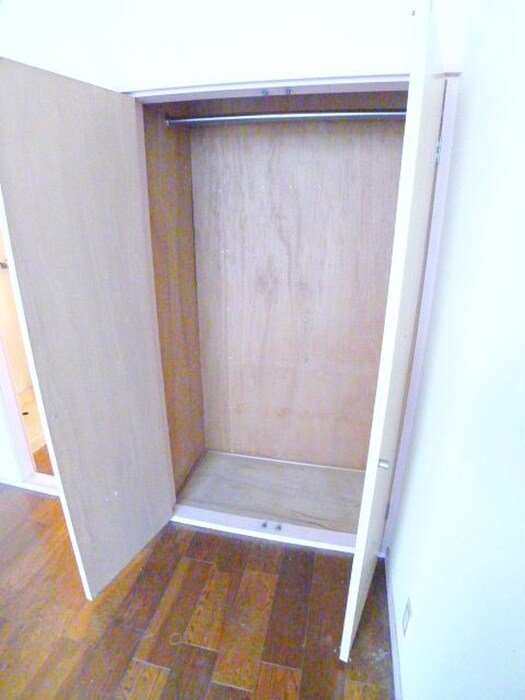 スカイメゾン新松戸の物件内観写真