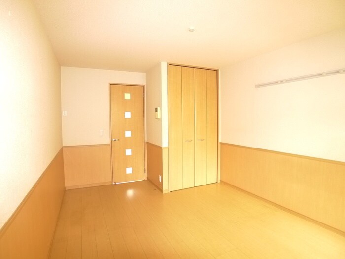 モナリエ港の物件内観写真