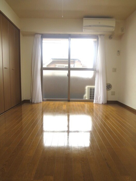 プラ－サシアン・サ－ジュの物件内観写真