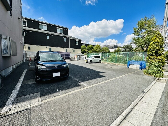 プラ－サシアン・サ－ジュの物件外観写真