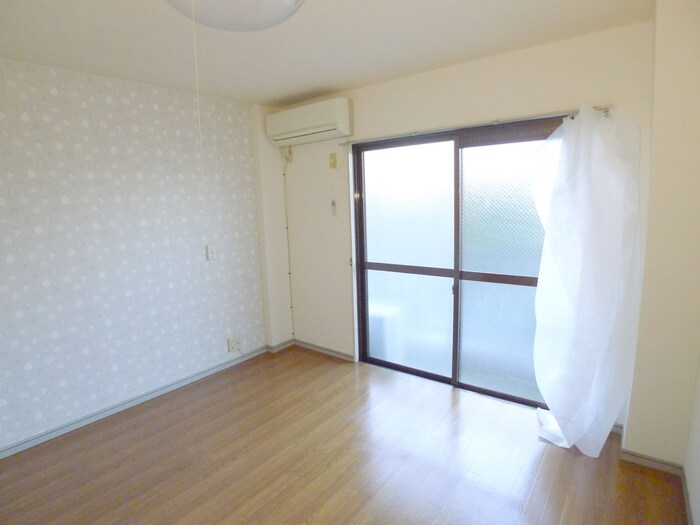 グリーンサイドの物件内観写真