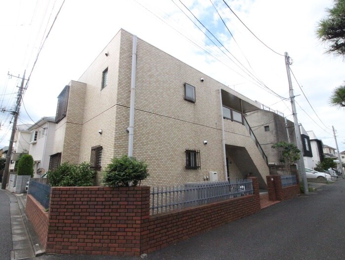 光ハイツの物件外観写真