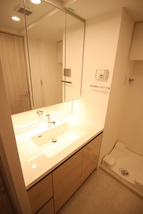 グレイスコート岩本町の物件内観写真